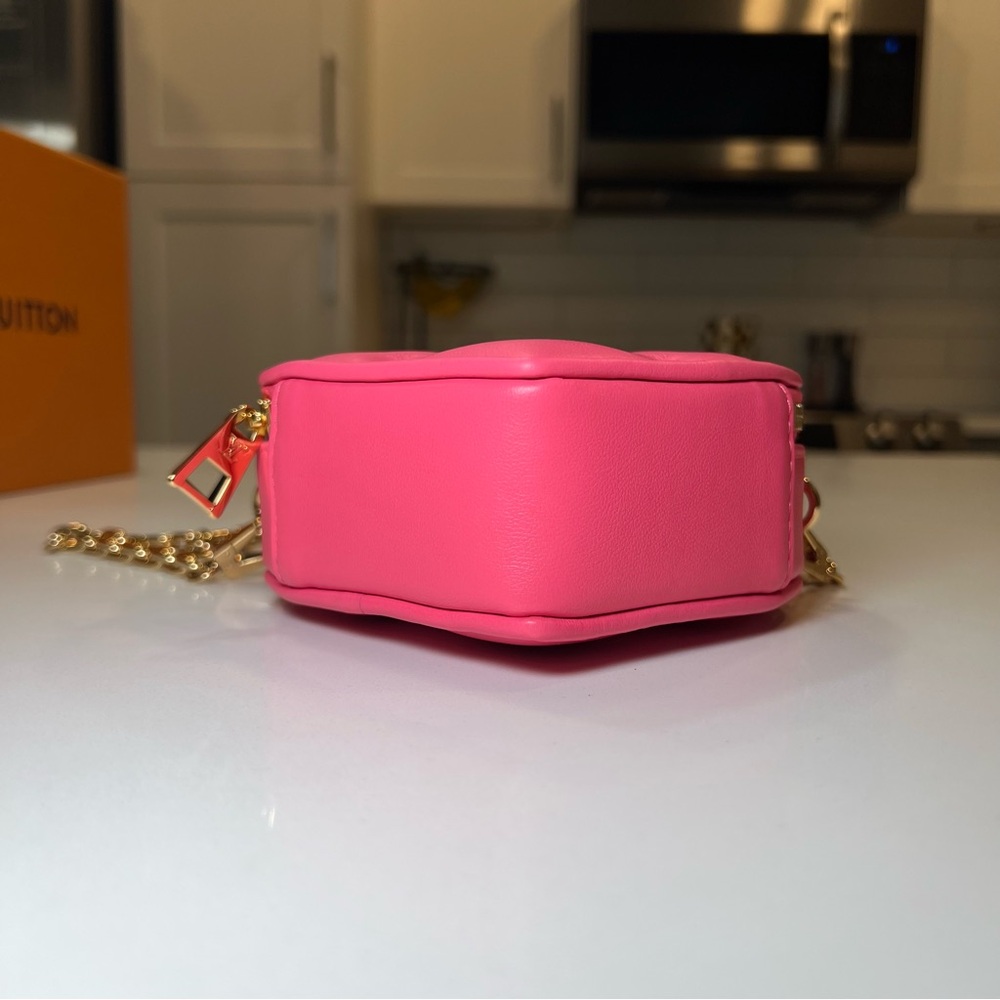 Louis Vuitton Pop My Heart Pouch In Bubblegum Pink - Picture 8 of 14